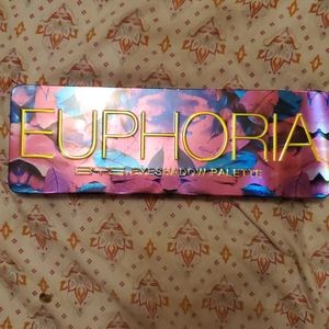 NWT BYS Euphoria Eyeshadow Palette
